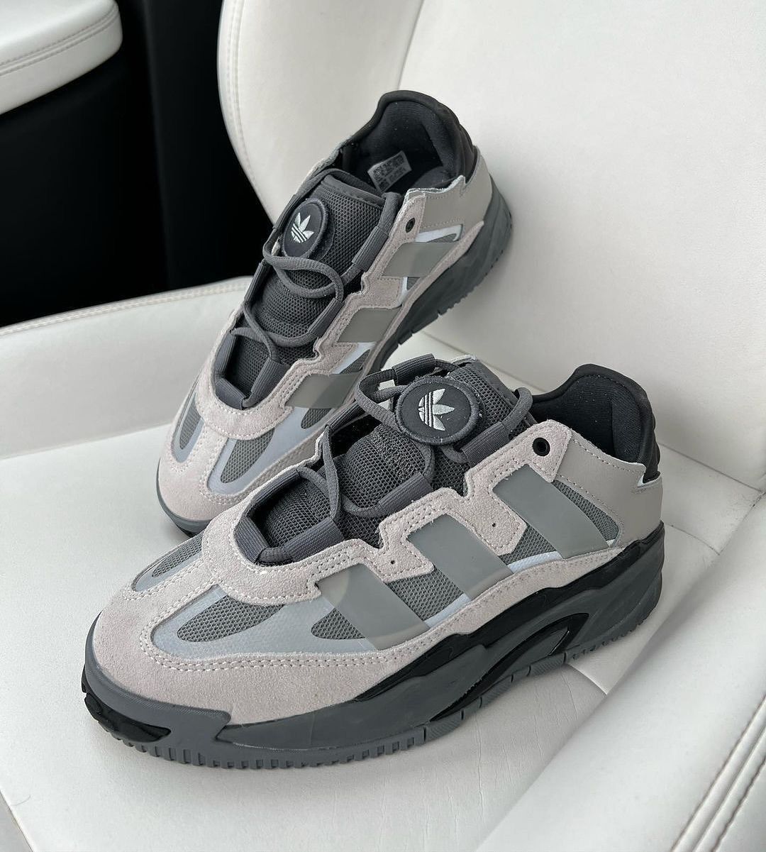 Adidas Niteball Grey