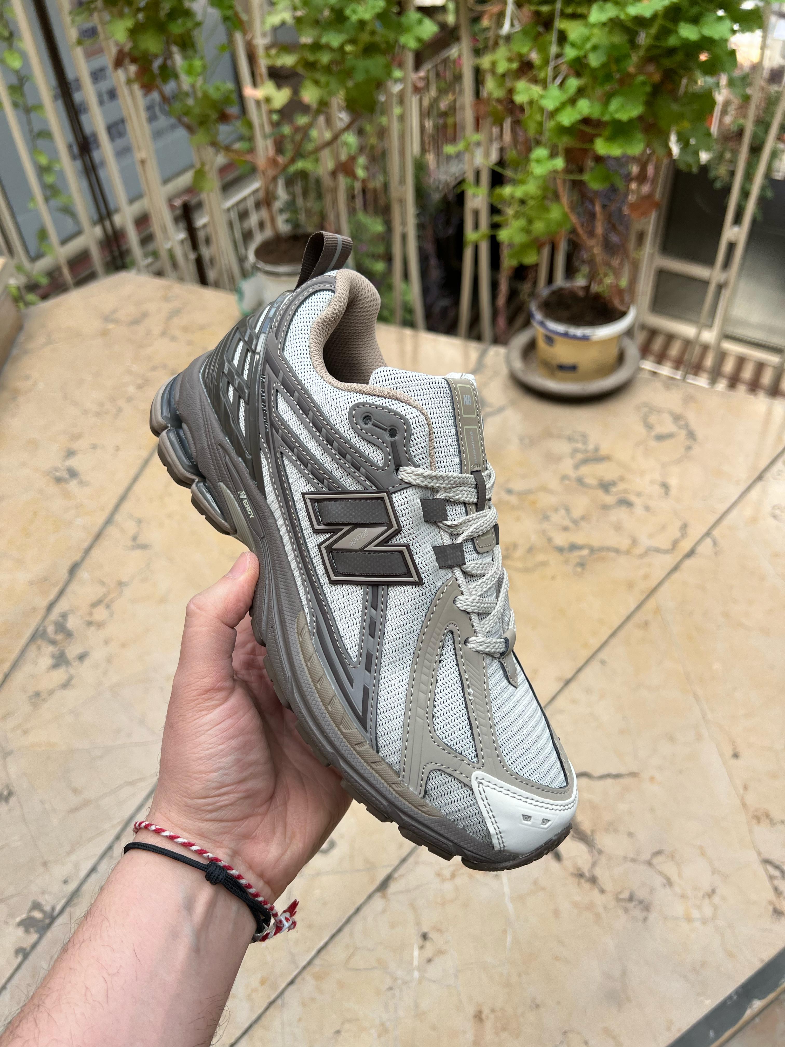 New Balance 1906R Mocha