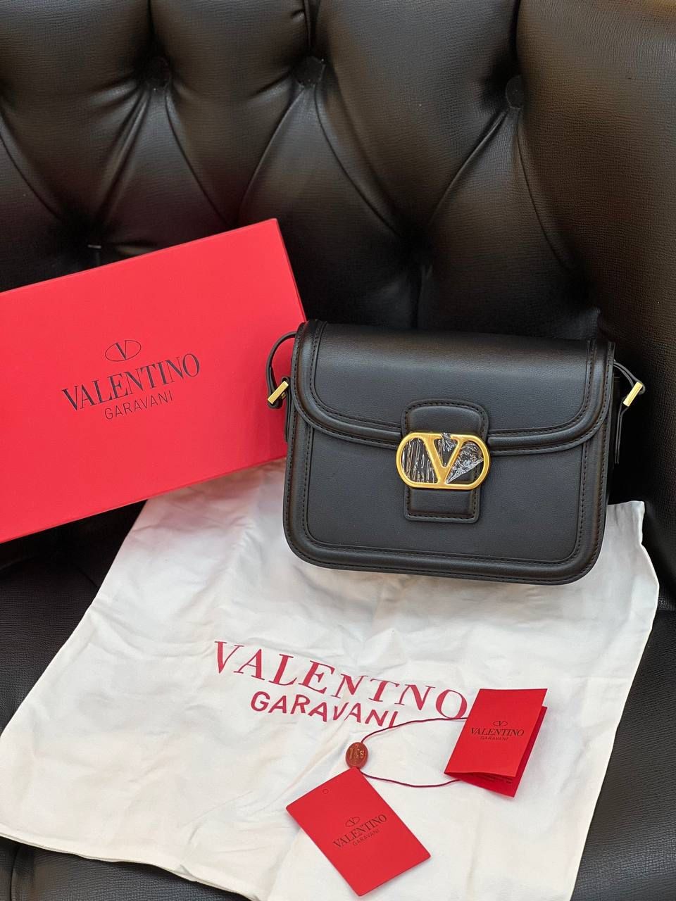 Valentino Garavani ( Premium ) - Siyah