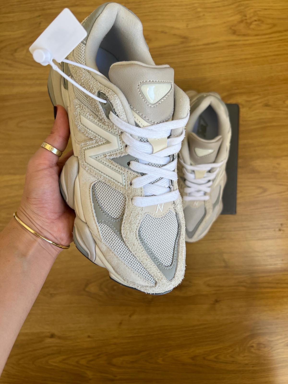 New Balance 9060 Gri ( Dar Kalıp )