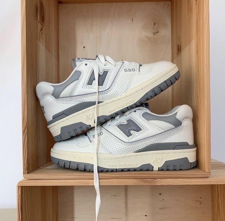 New Balance 550 Grey