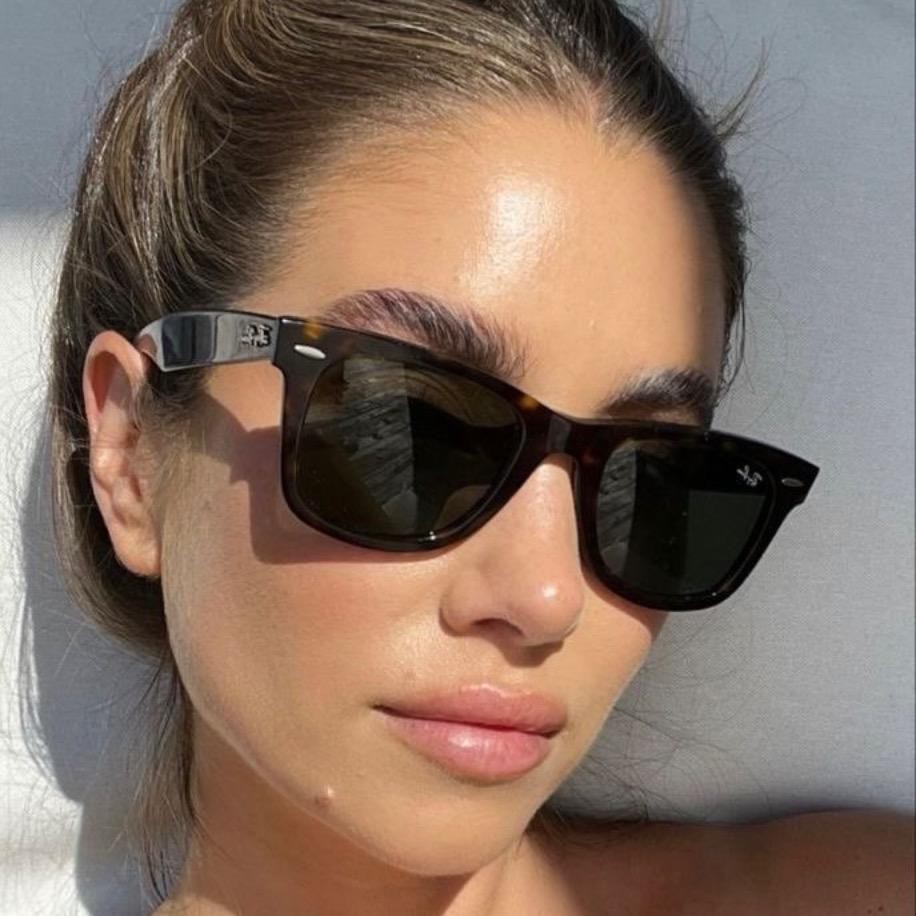 Rayban Wayfarer Tortoise Brown