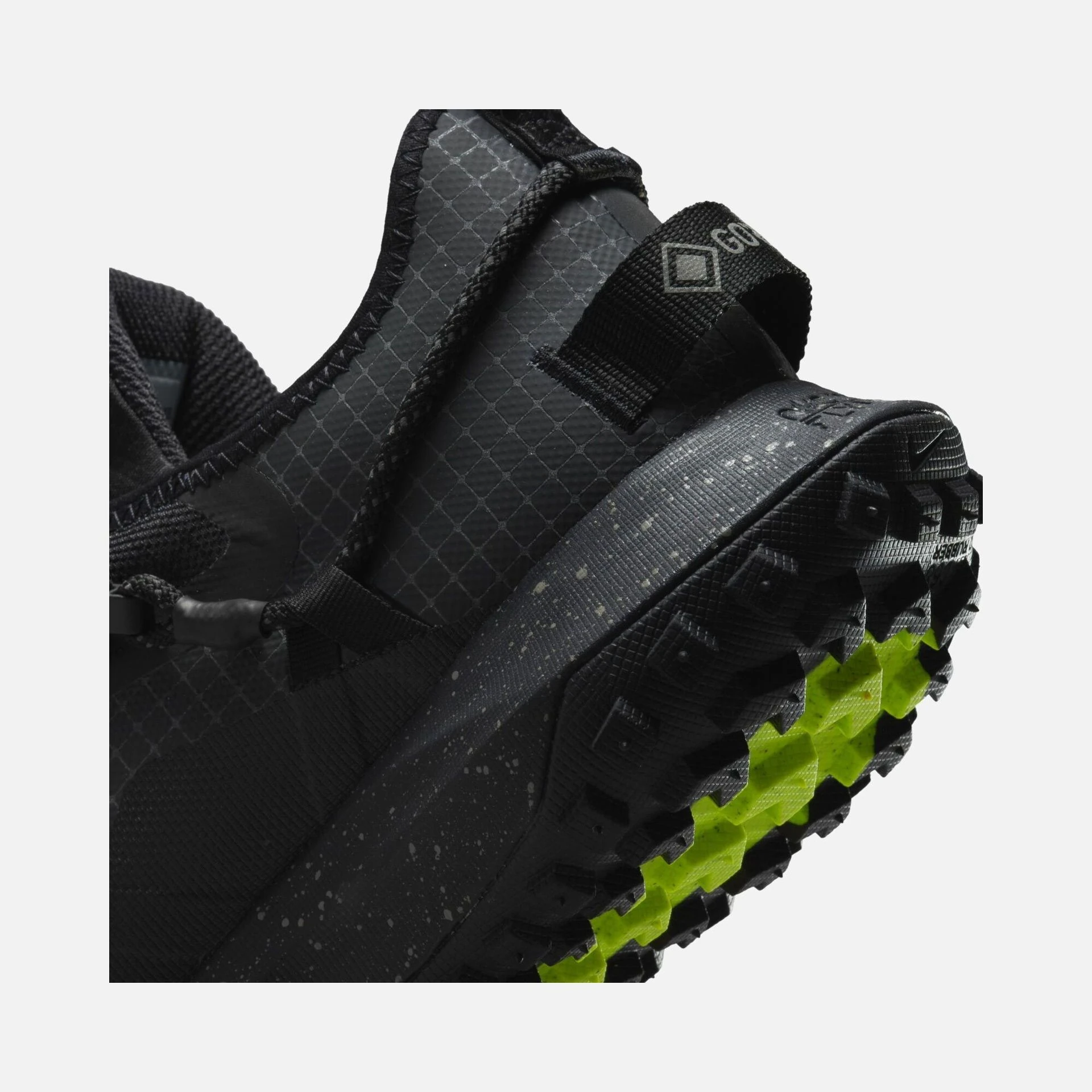 Nike ACG Mountain Fly Low Gore-tex Dark Smoke Grey 