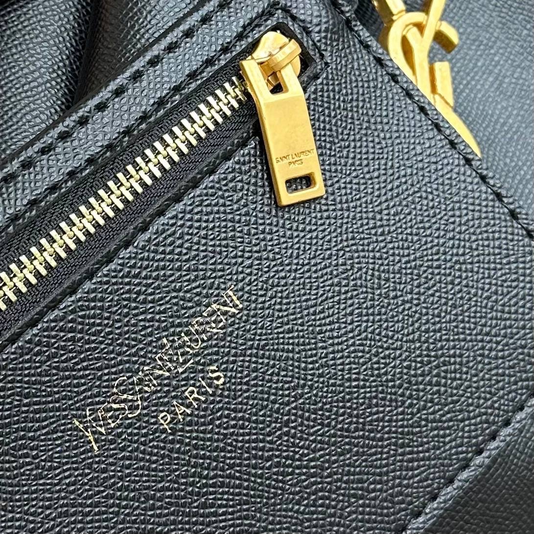Saint Laurent Supple Bag 21x20