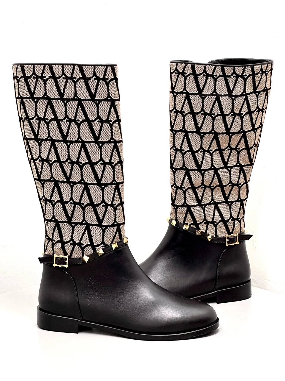 Valentino Boot ( Premium ) 