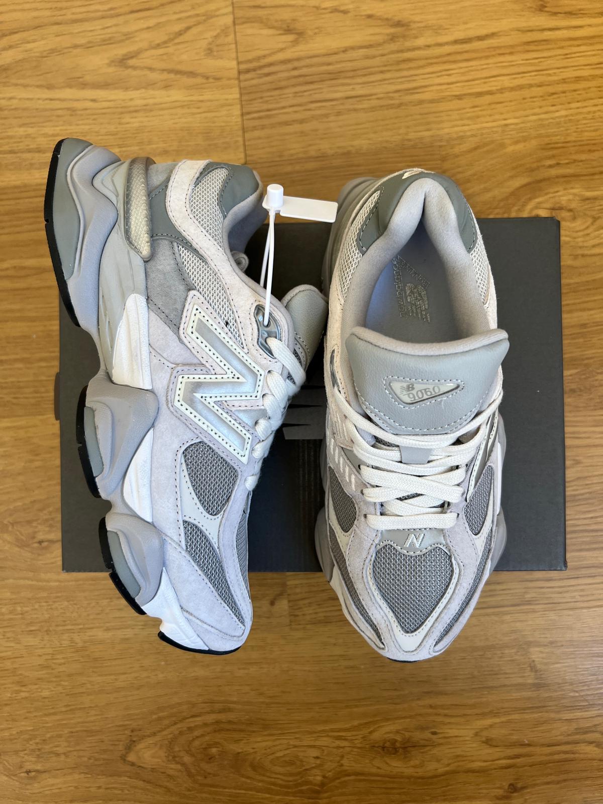New Balance 9060 Gri ( Dar Kalıp )