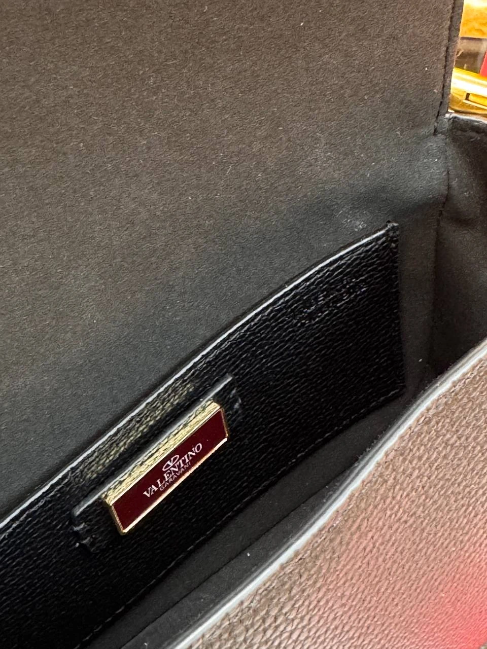 Valentino Alltime Pebbled ( Premium )