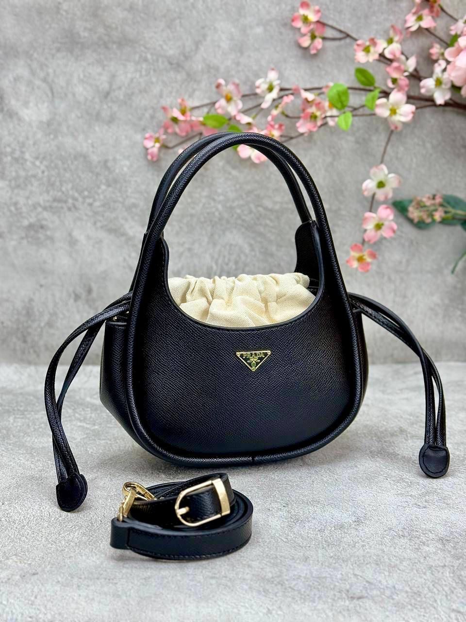 Prada Shoulder Bag Small 19x11cm  - Siyah