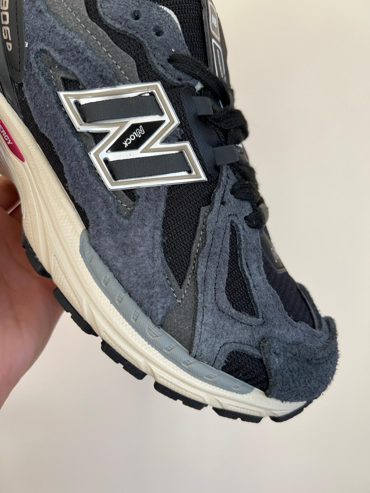 New Balance 1906D Black Grey ( Dar Kalıp )
