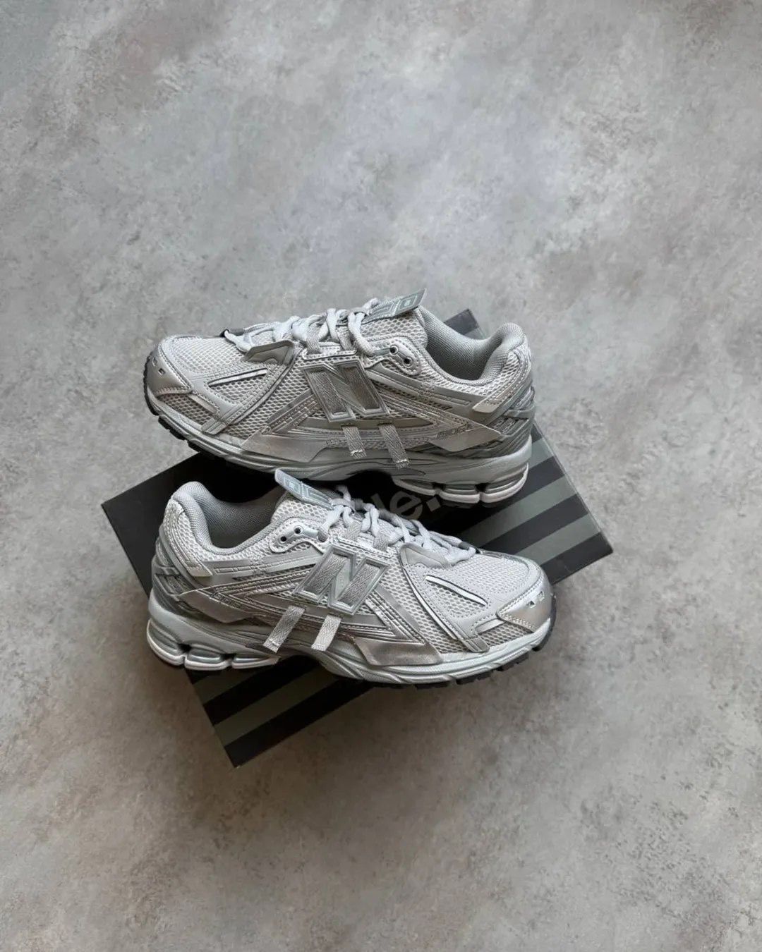 New Balance 1906A Grey