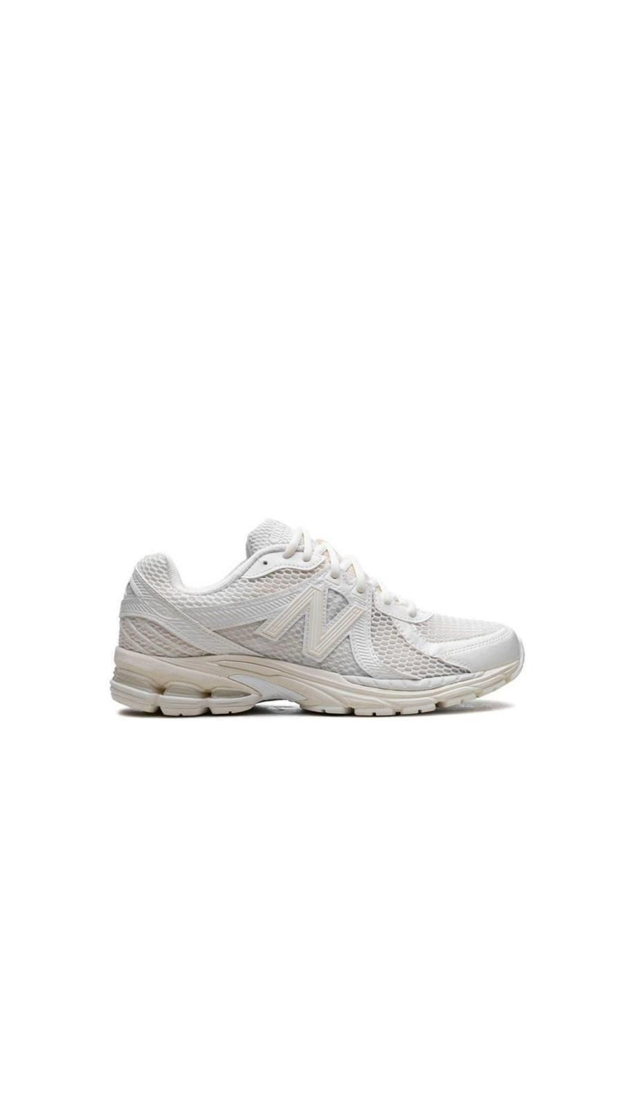 New Balance 860 v2 White