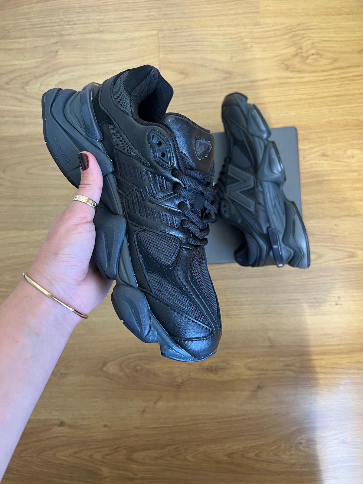 New Balance 9060 Black ( Dar Kalıp )