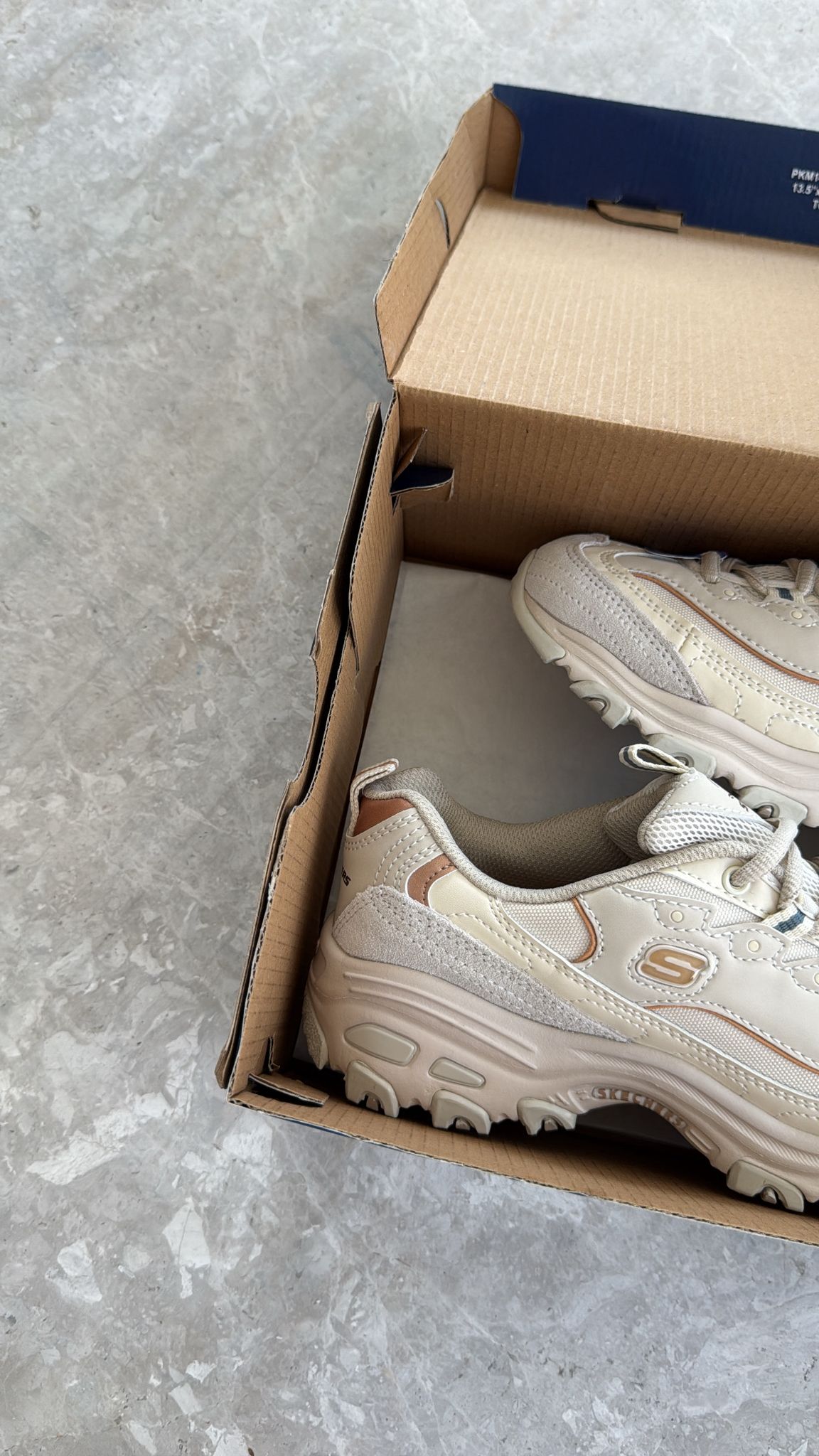 Skchers Beige ( Dar Kalıp)