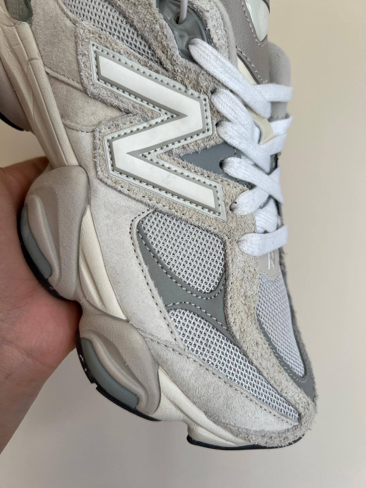 New Balance 9060 Gri ( Dar Kalıp )