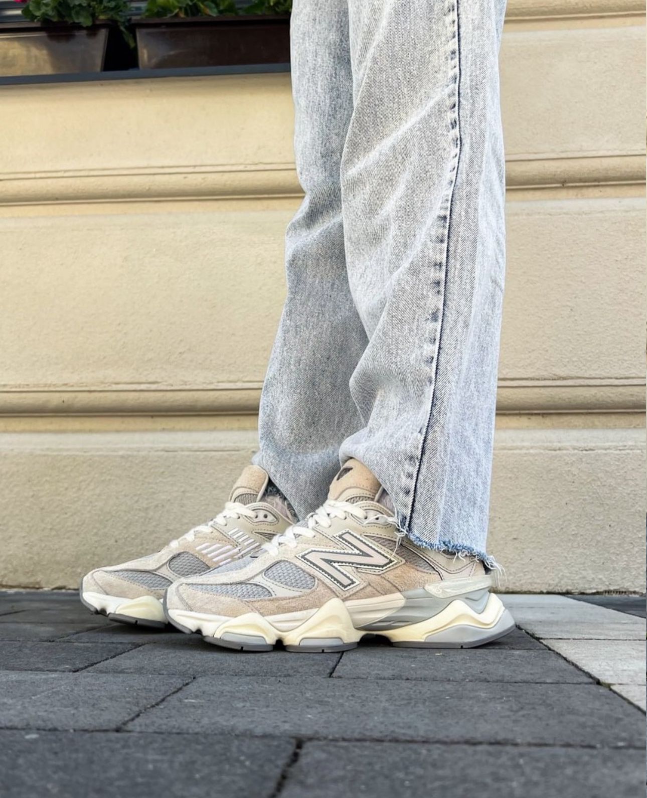 New Balance 9060 Lunar New Year ( Dar Kalıp )