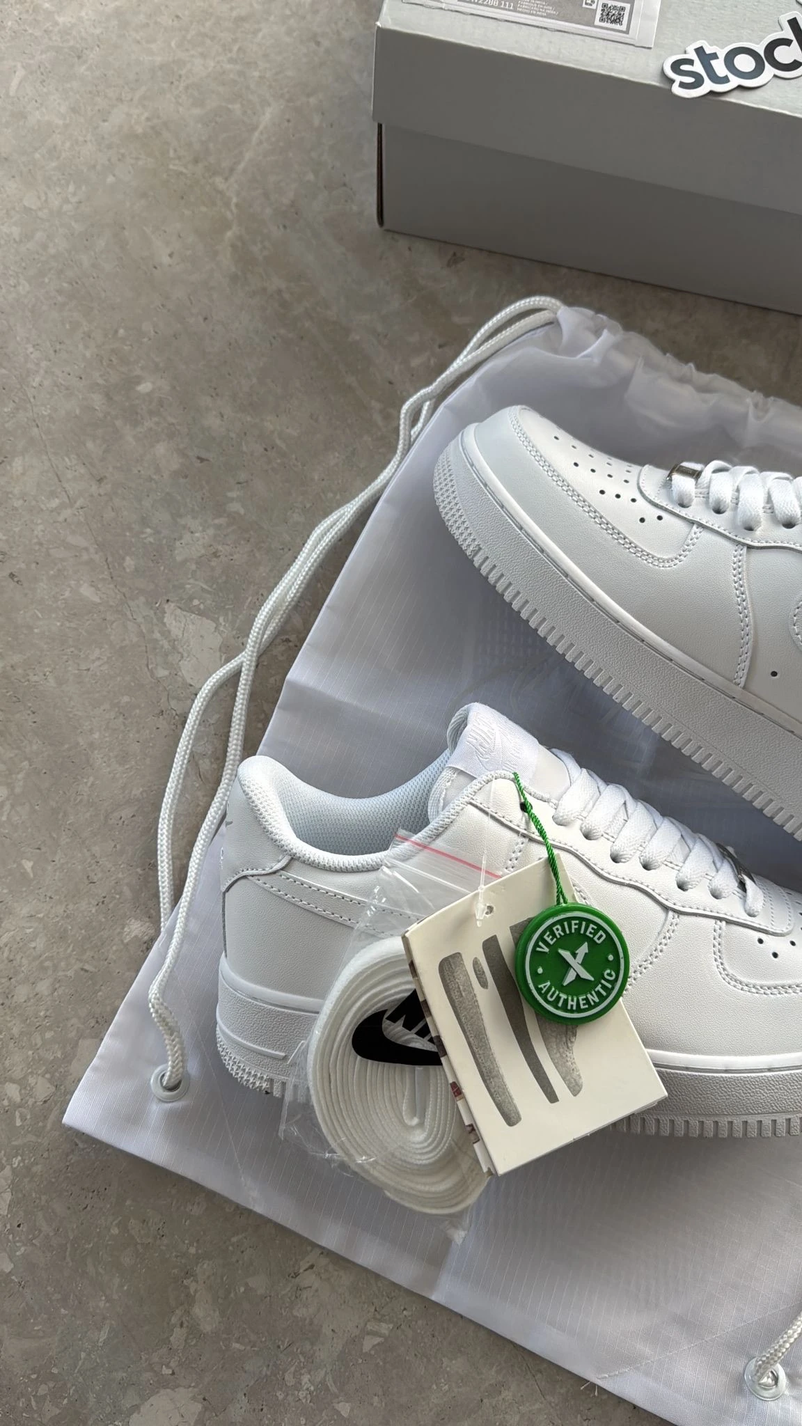 Nike Air Force ‘Triple White’ Classic