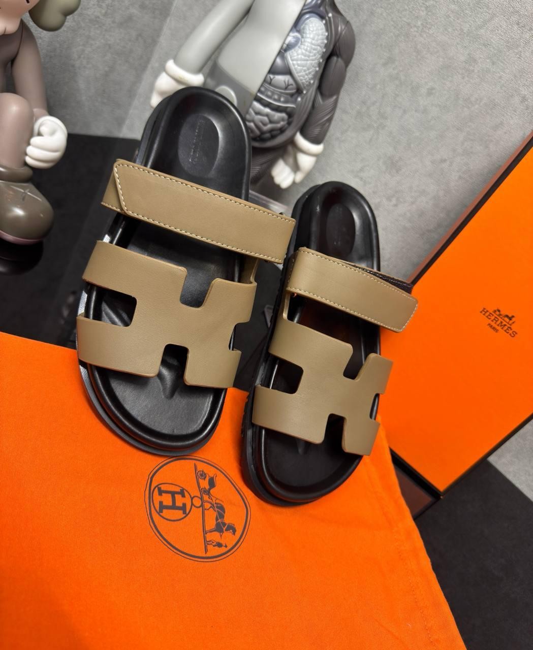 Hermes Slippers Chypre Sandals - Haki