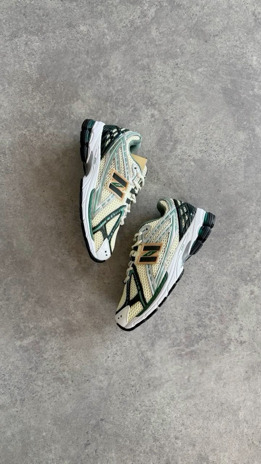 New Balance 1906R Green