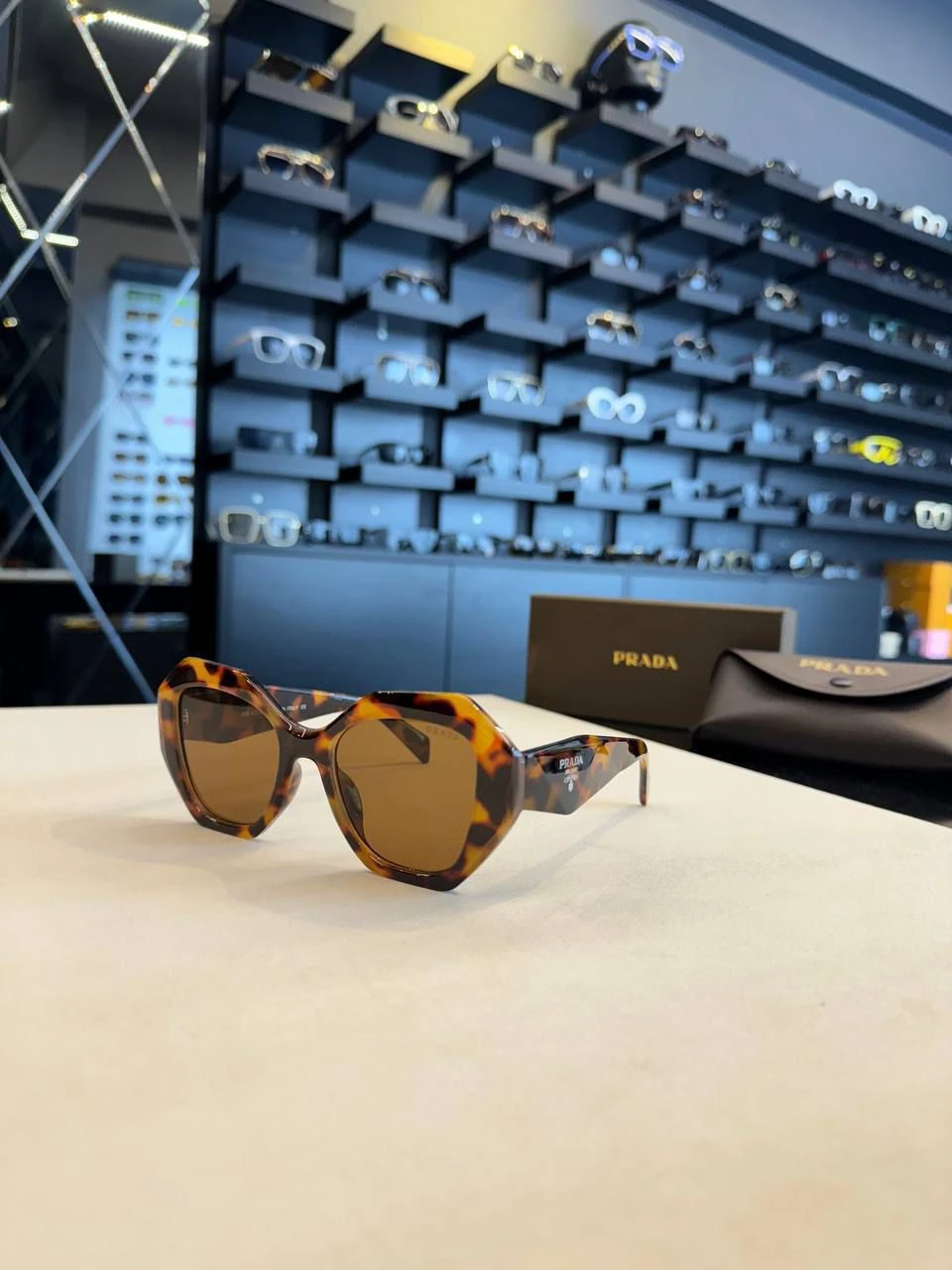 Prada 25 PP ( Premium )