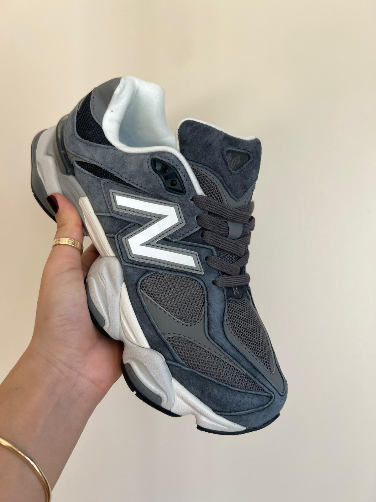 New Balance 9060 Füme ( Dar Kalıp )