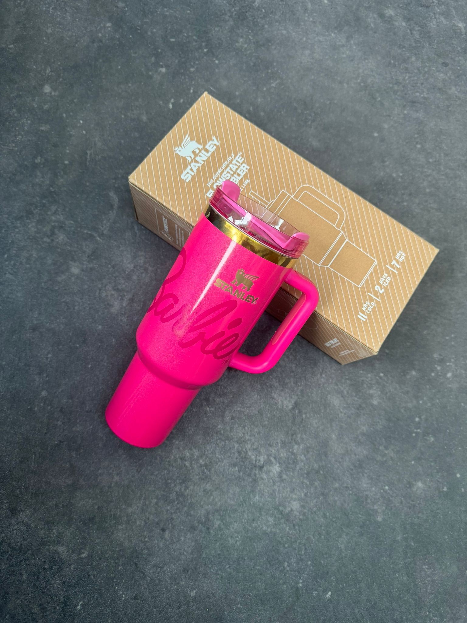 Stanley Termos 1.18L "Barbie Pink"
