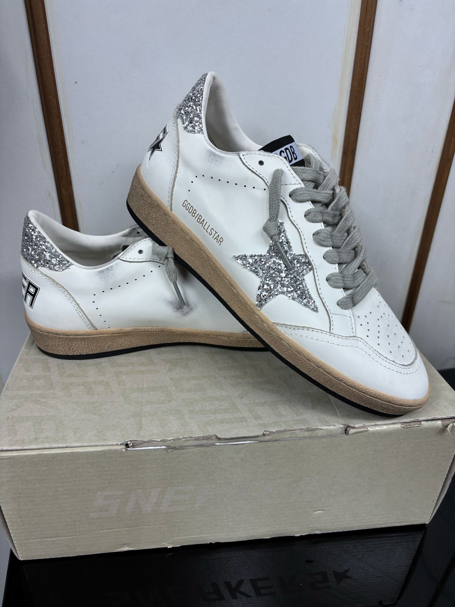Golden Goose 