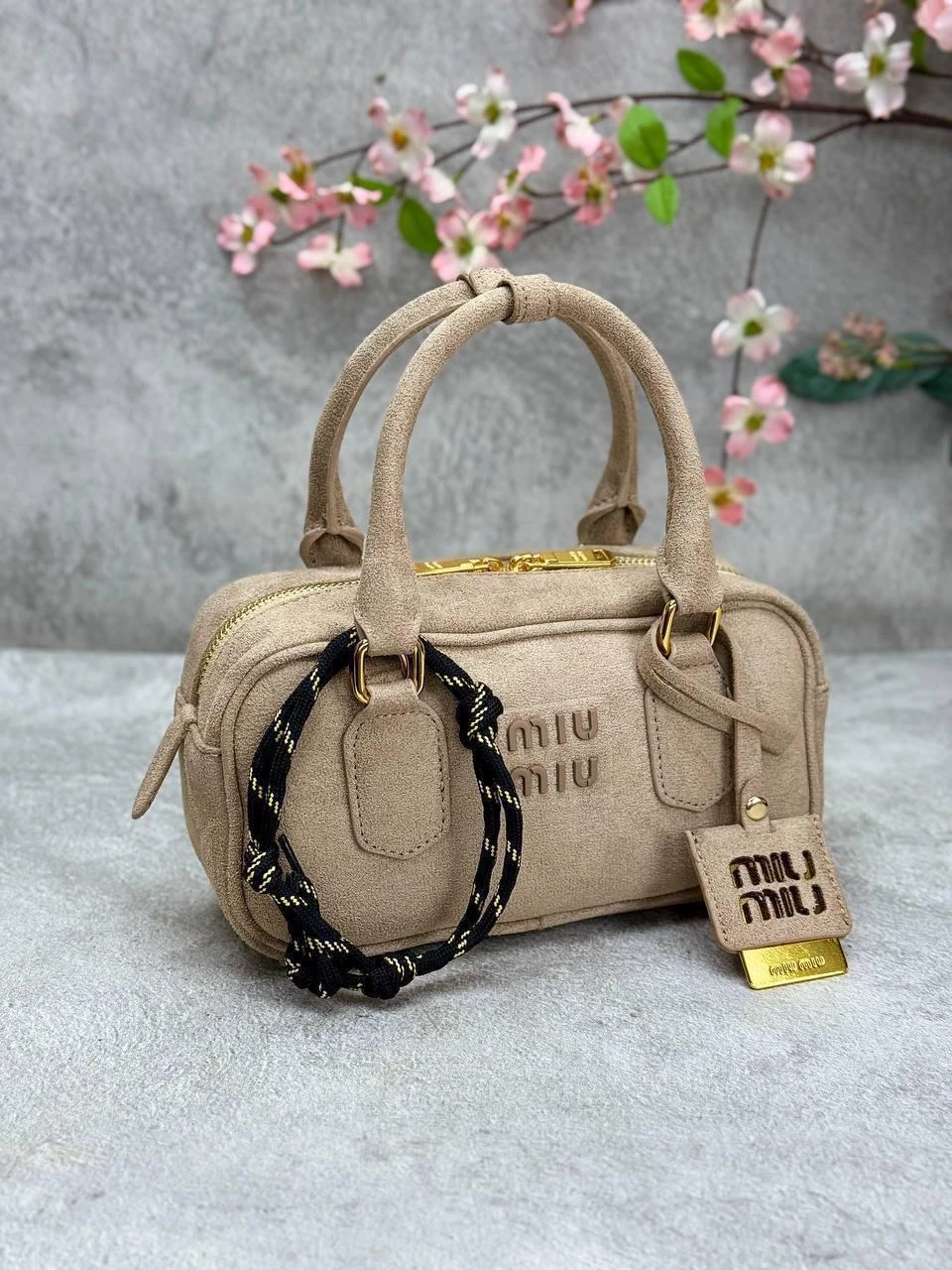 Miu Miu Arcadie Regular-Bag Suet Vizon 22 x 11 cm