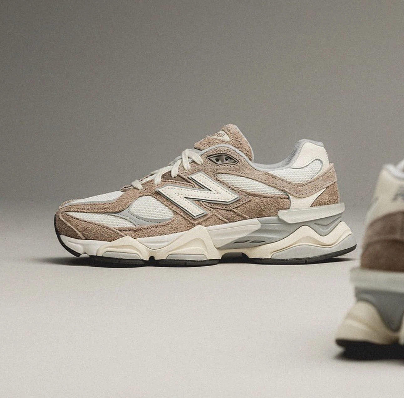 New Balance 9060 Driftwood ( Dar Kalıp )