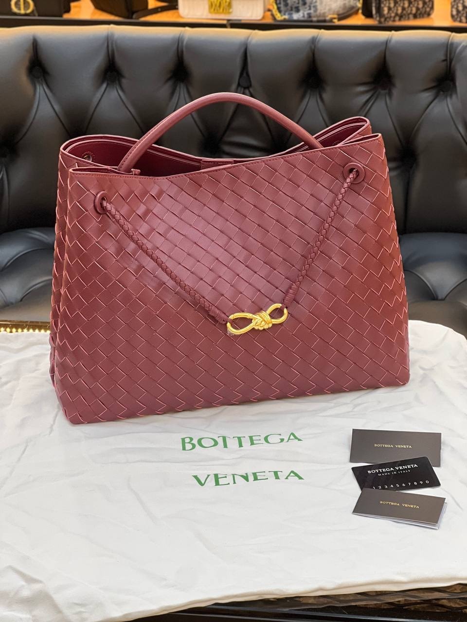 Bottega Veneta Andiamo 42x35 ( Premium )