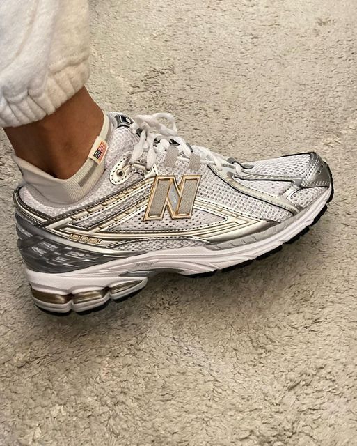 New Balance 1906R SİLVER 