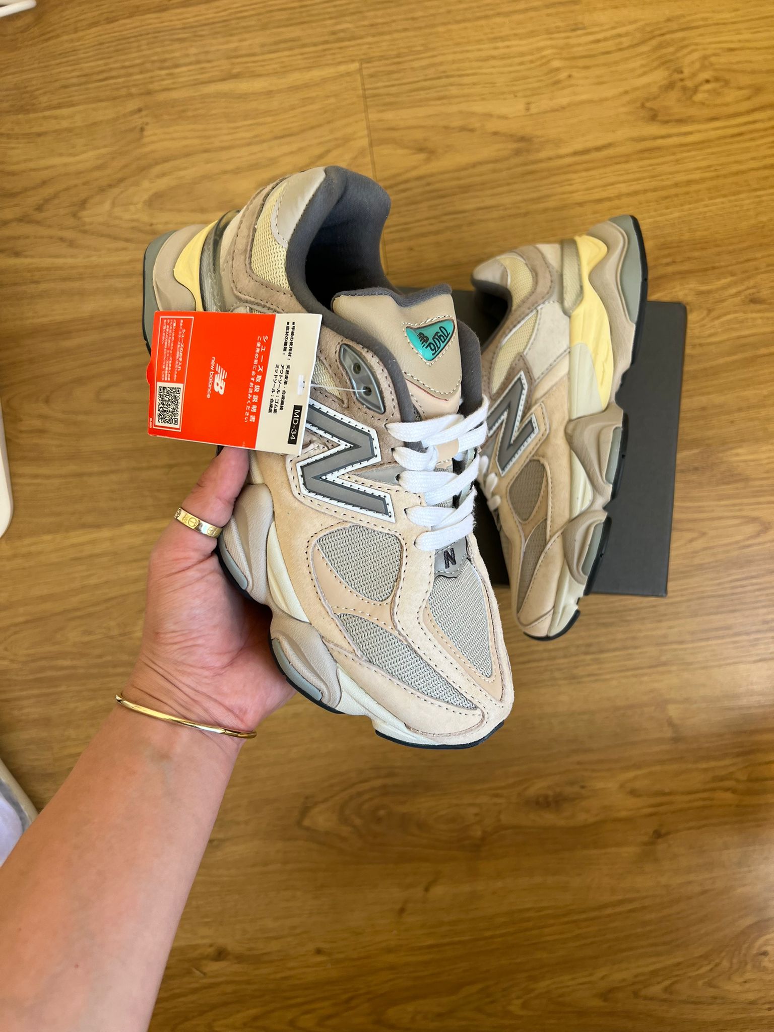 New Balance 9060 Beige ( Dar Kalıp )