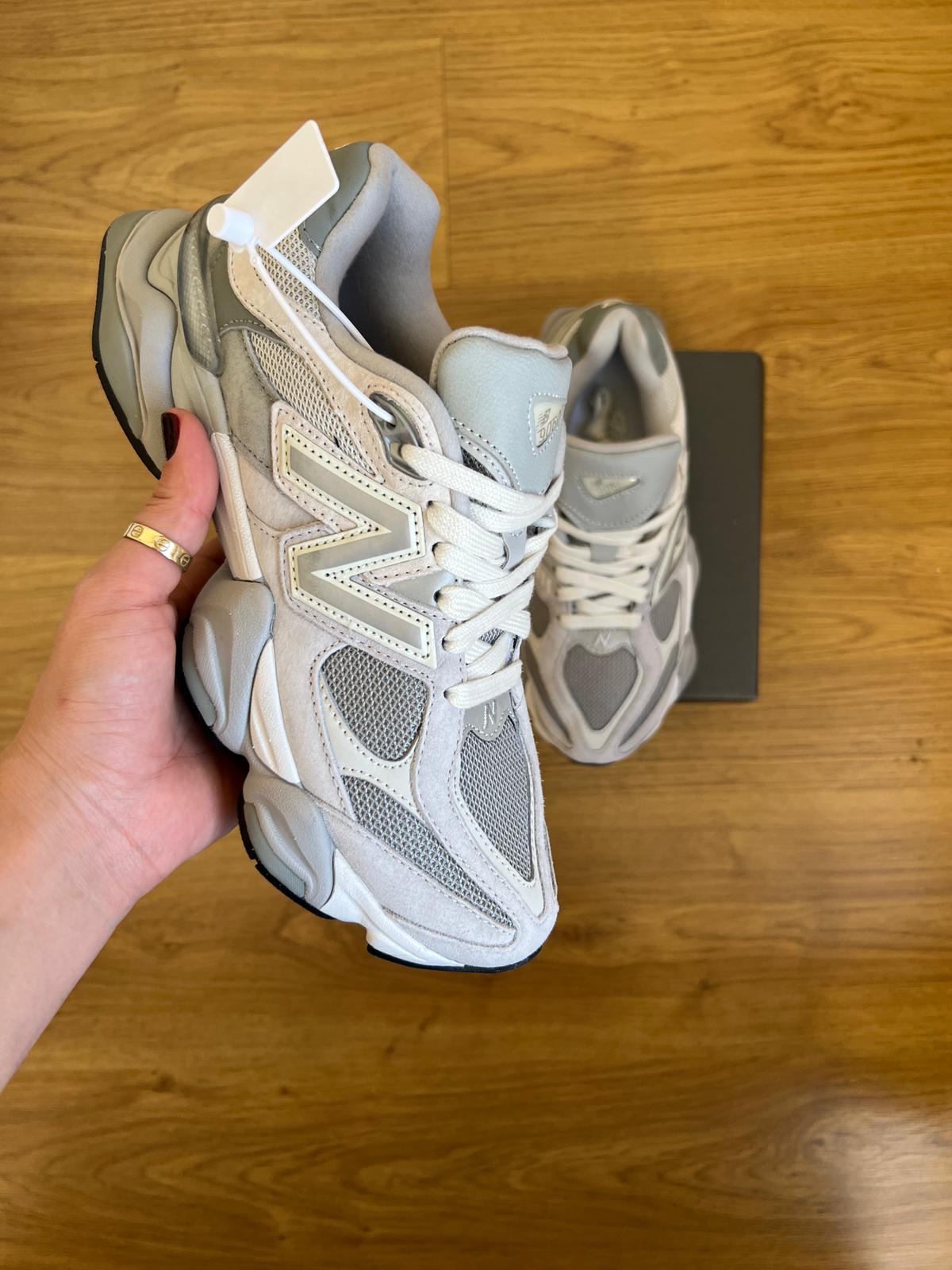 New Balance 9060 Gri ( Dar Kalıp )