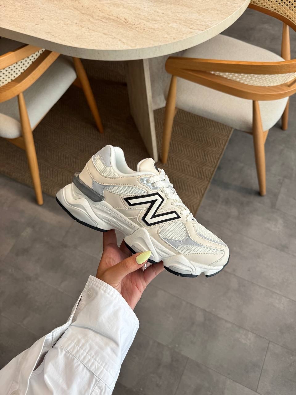 New Balance 9060 Beige ( Dar kalıp ) 