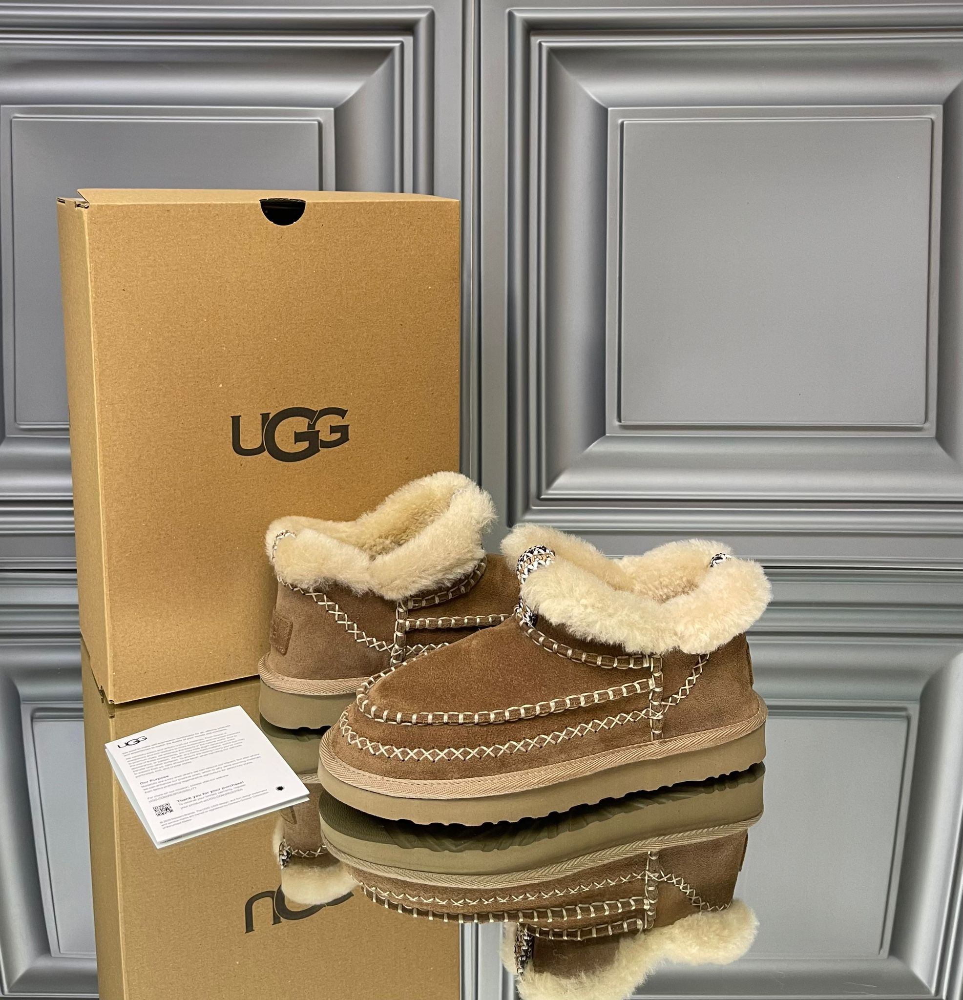 U.G.G W Classic Ultra Mini Alpine ( Dar Kalıp )