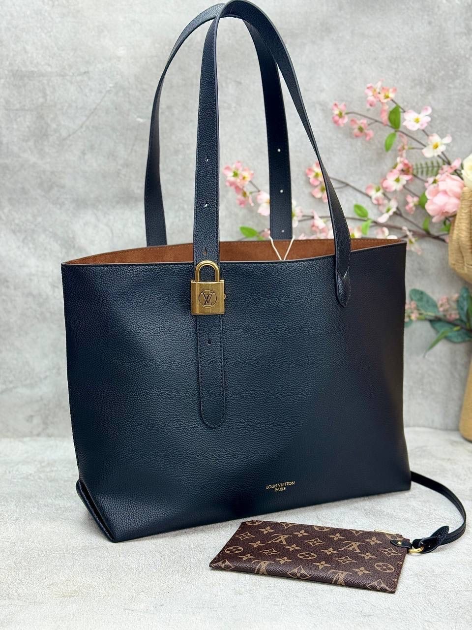 LV - Low Key Cabas MM 39 x 32 cm