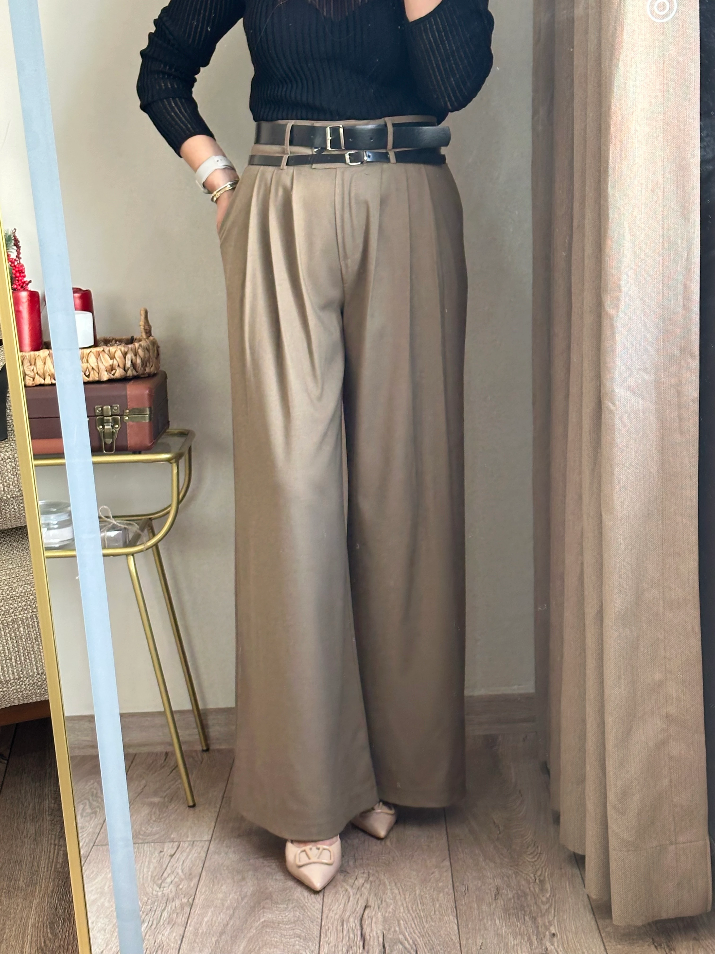 Kemer Detaylı Palazzo Pantolon 