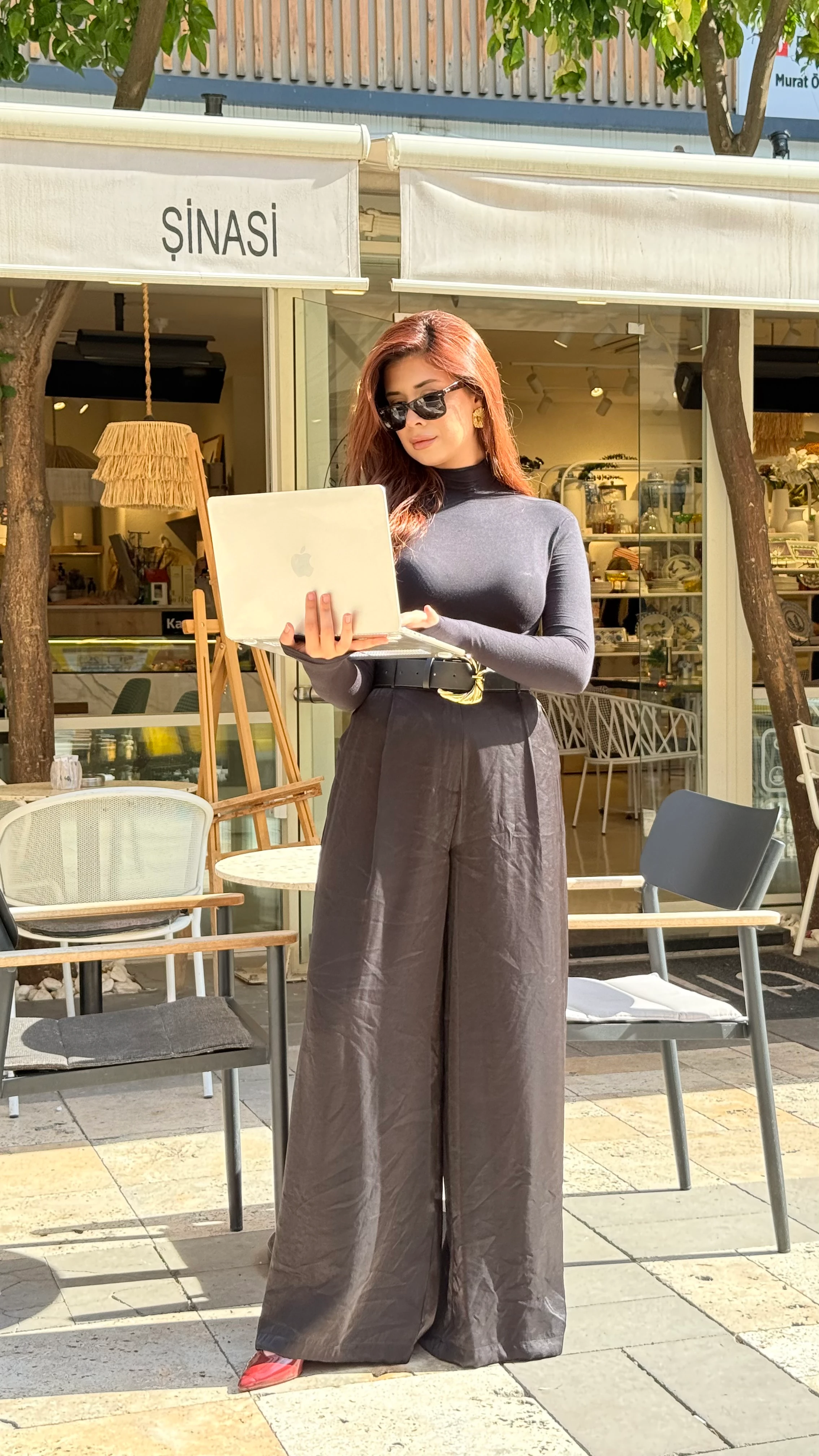 Kemer Detaylı Saten Palazzo Pantolon 