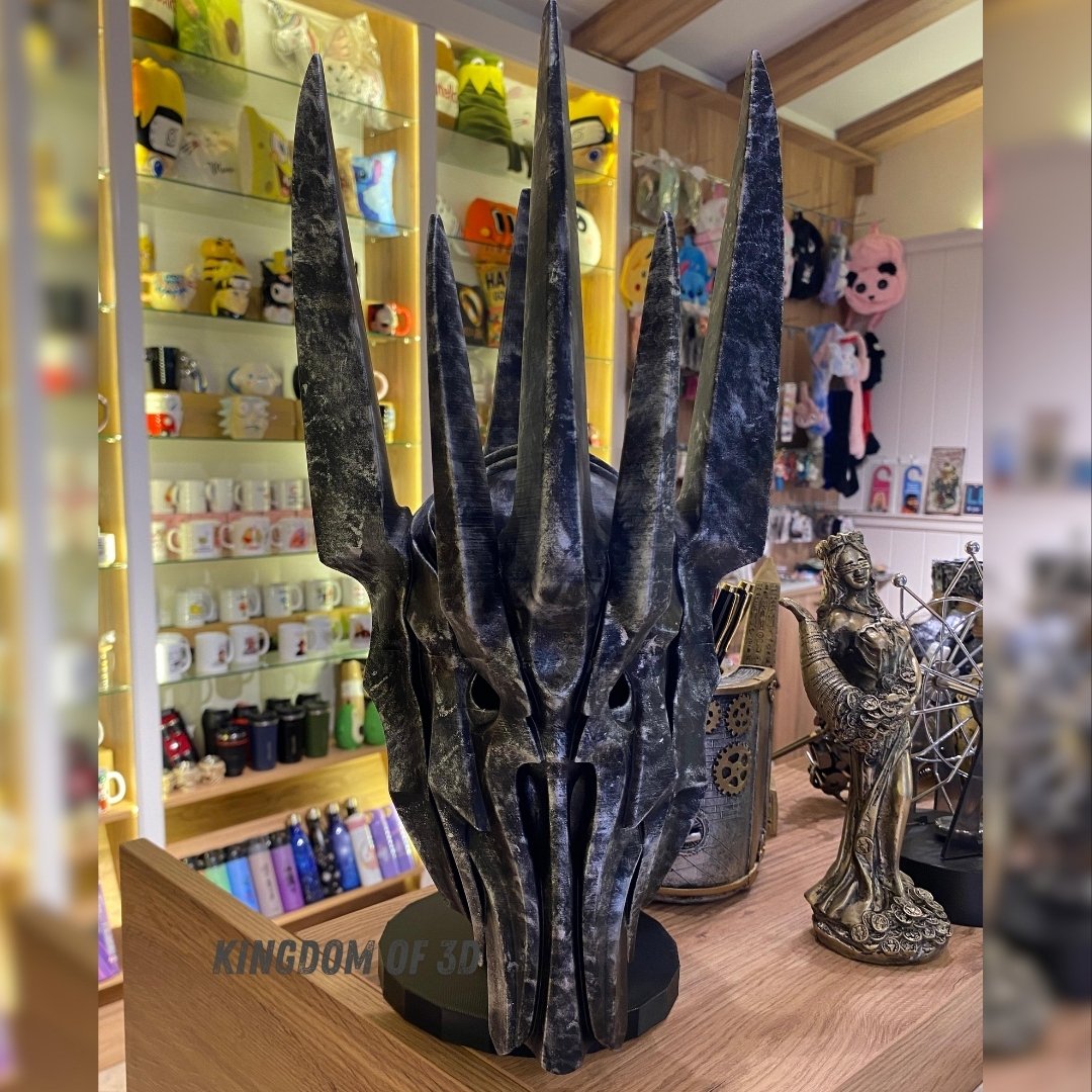 Yüzüklerin Efendisi Sauron Kaskı