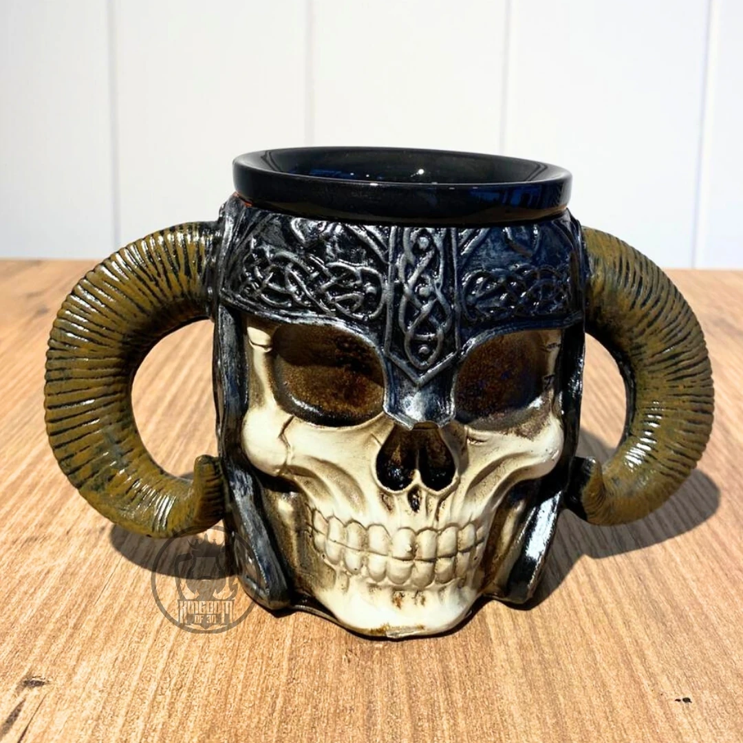 Boynuzlu İskelet Kupa