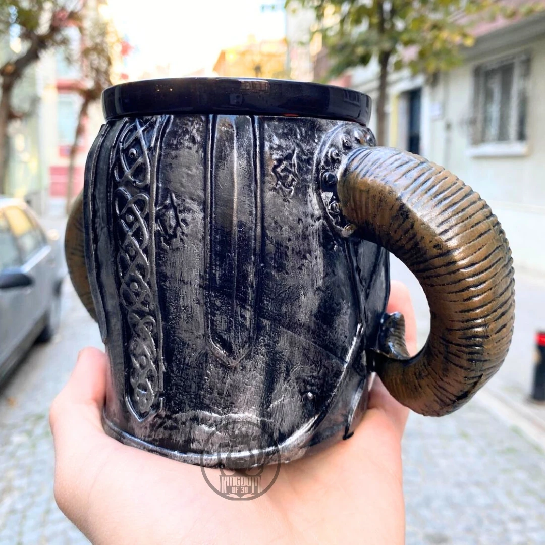 Boynuzlu İskelet Kupa