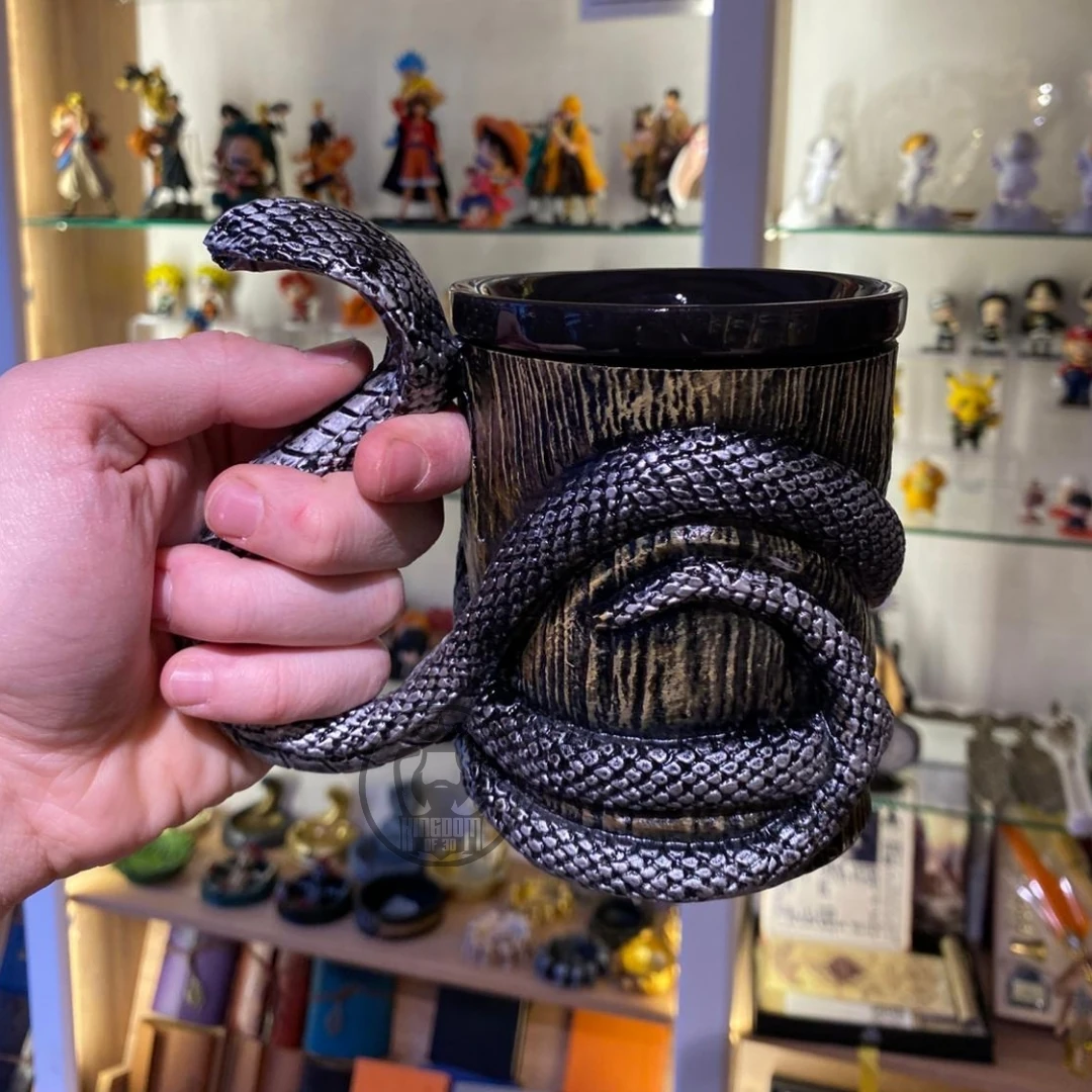 Yılan Temalı Seramik Kupa