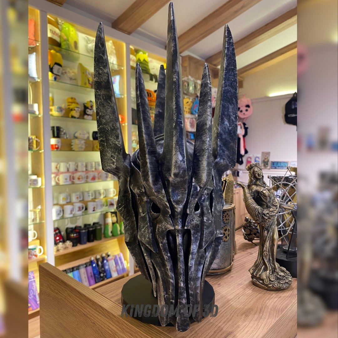 Yüzüklerin Efendisi Sauron Kaskı