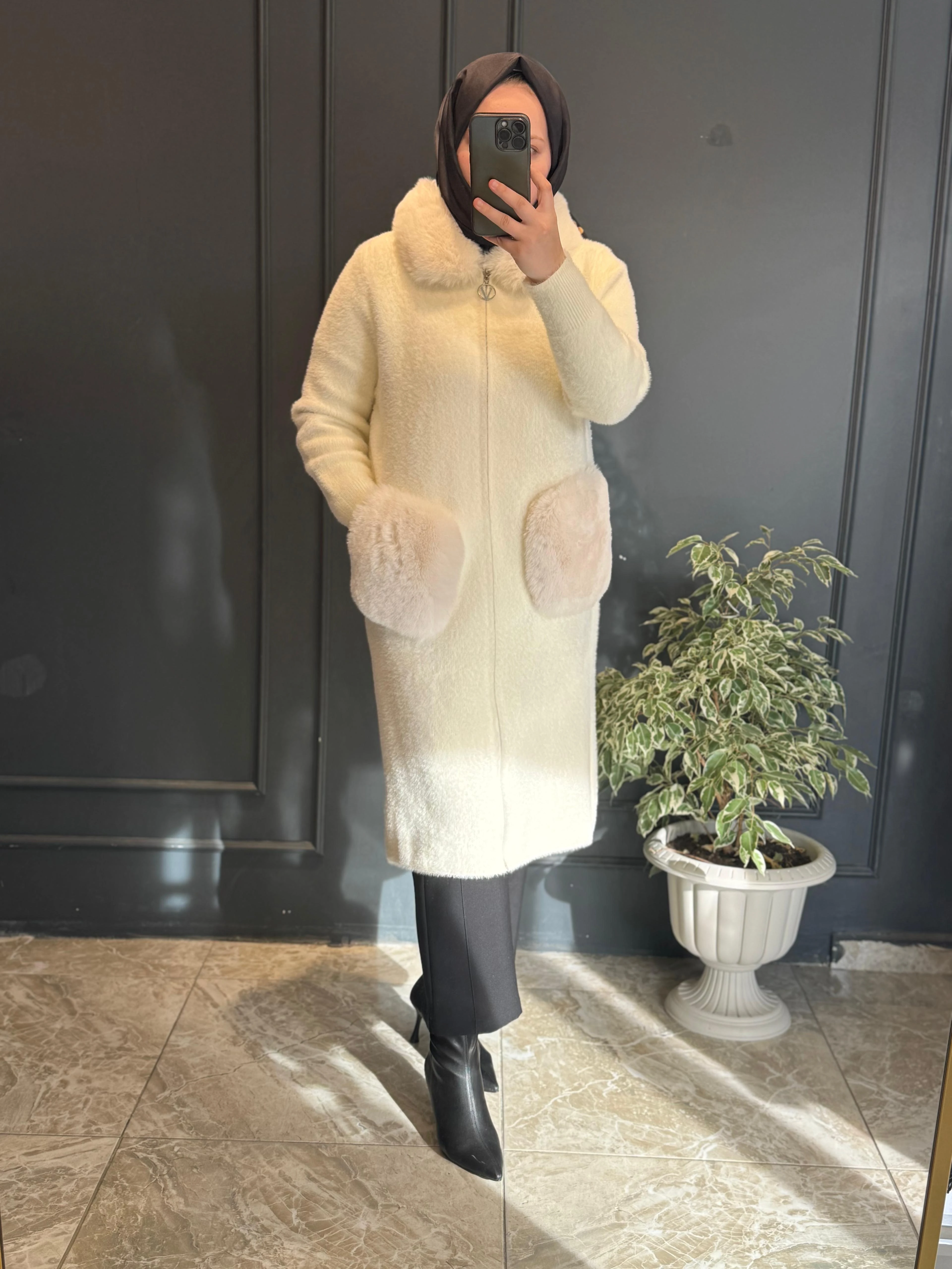 GHİSA ANGORA KABAN 2436