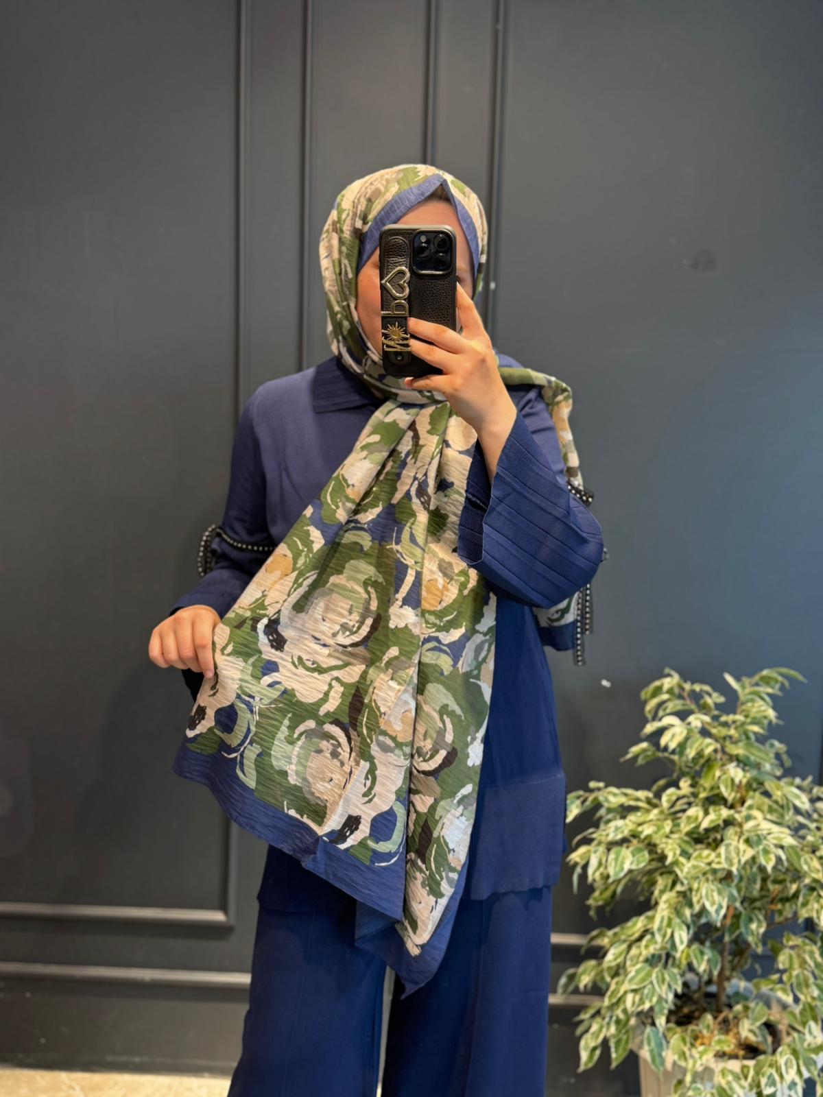NİLİWİ KOLU BAĞLAMALI TRİKO