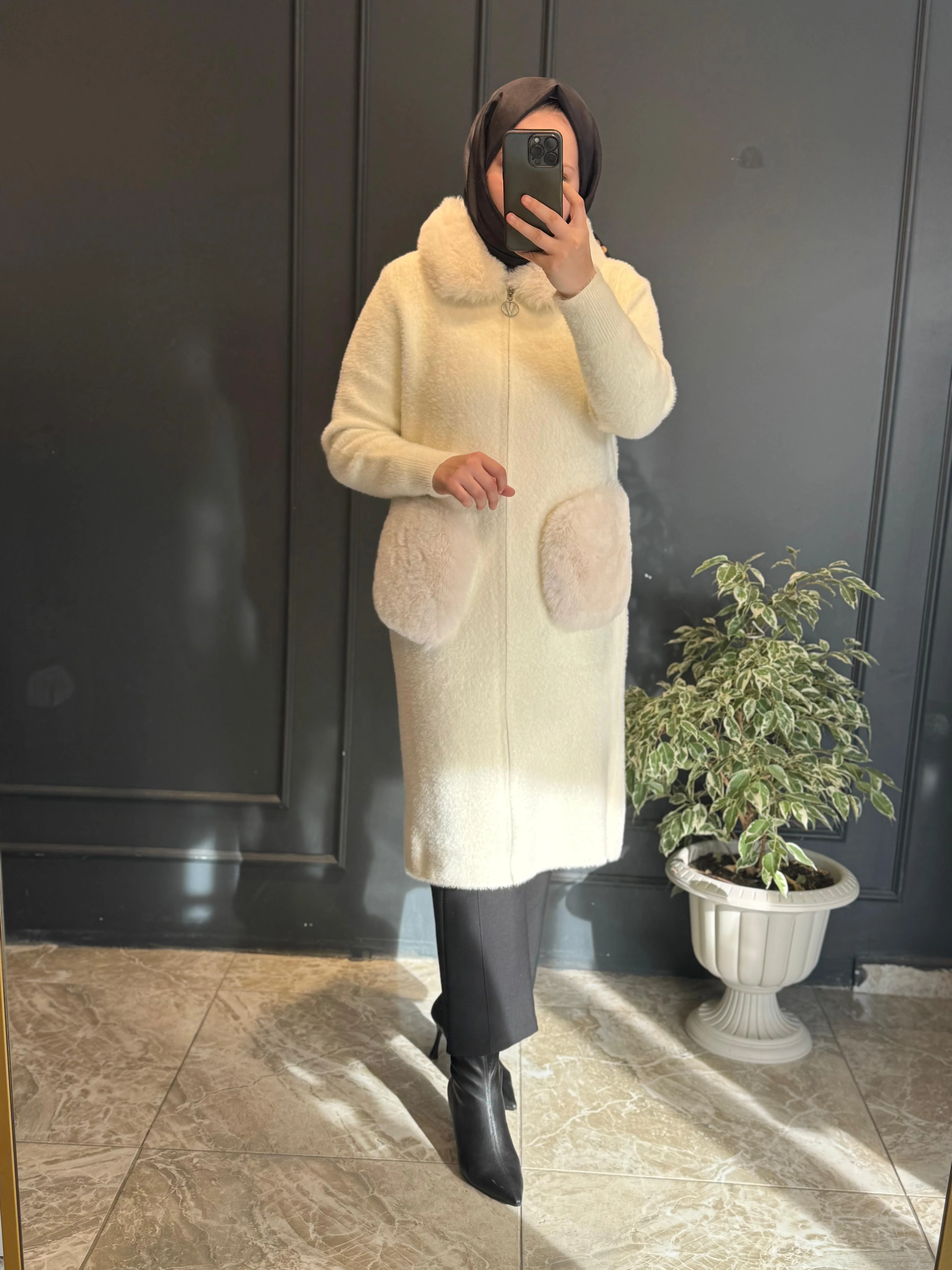 GHİSA ANGORA KABAN 2436