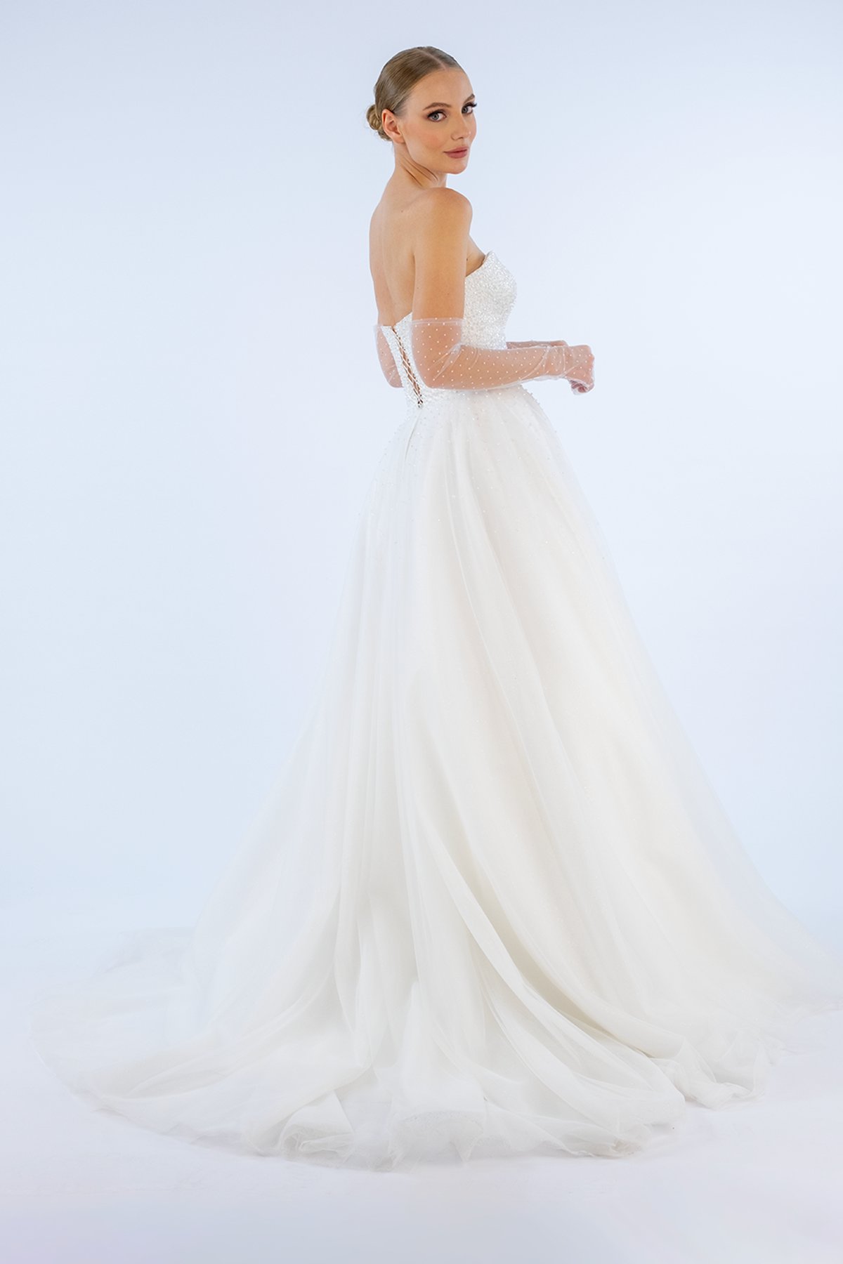 Boldly Elegant A Kesim Gelinlik