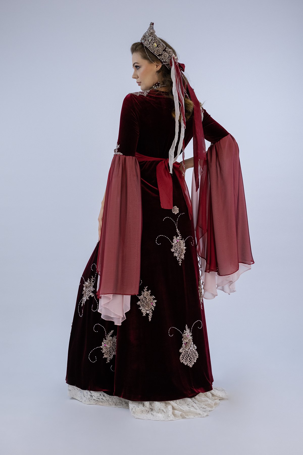 Audacious Aura Kaftan Bindallı