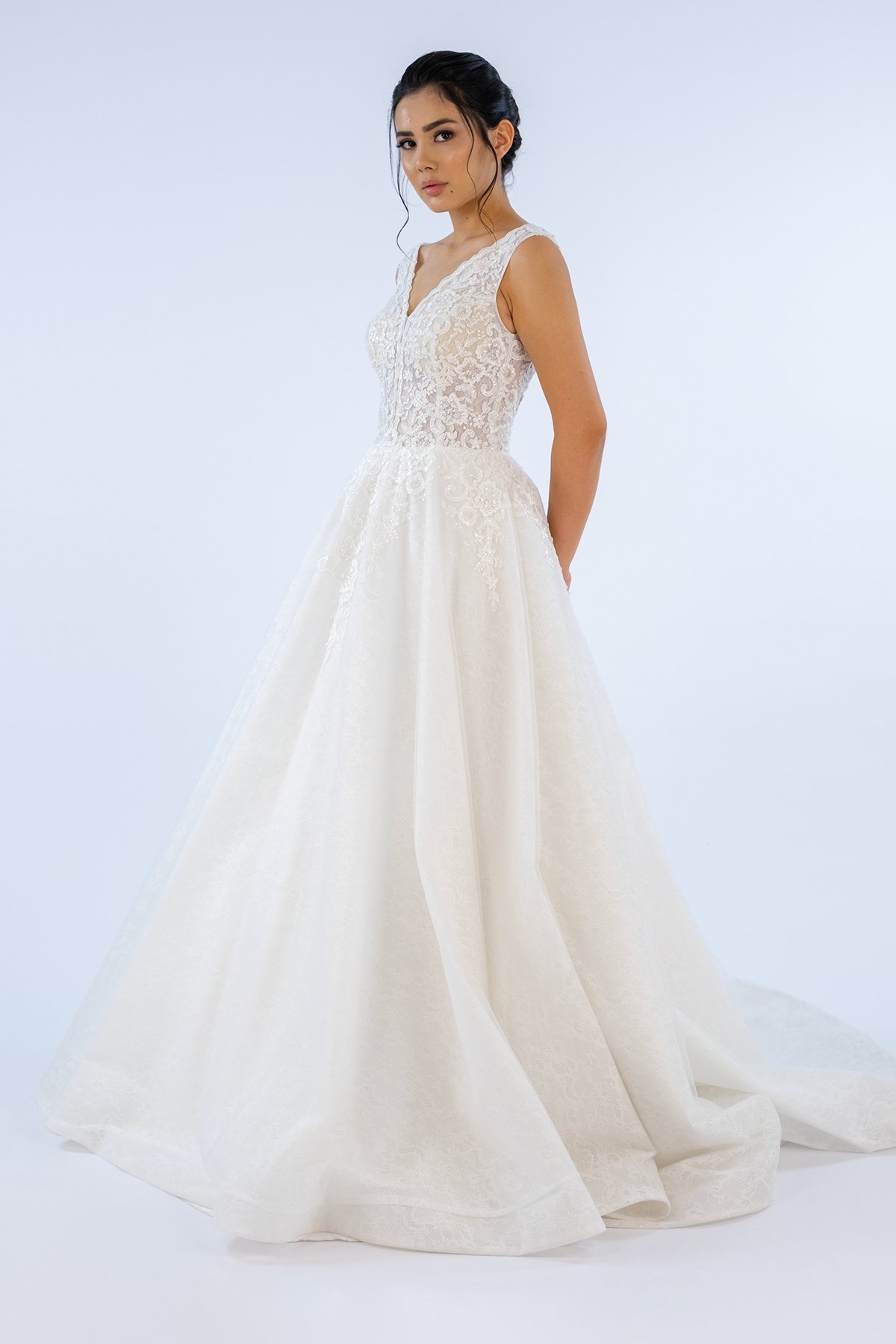 Brave Opulence Dantel Gelinlik