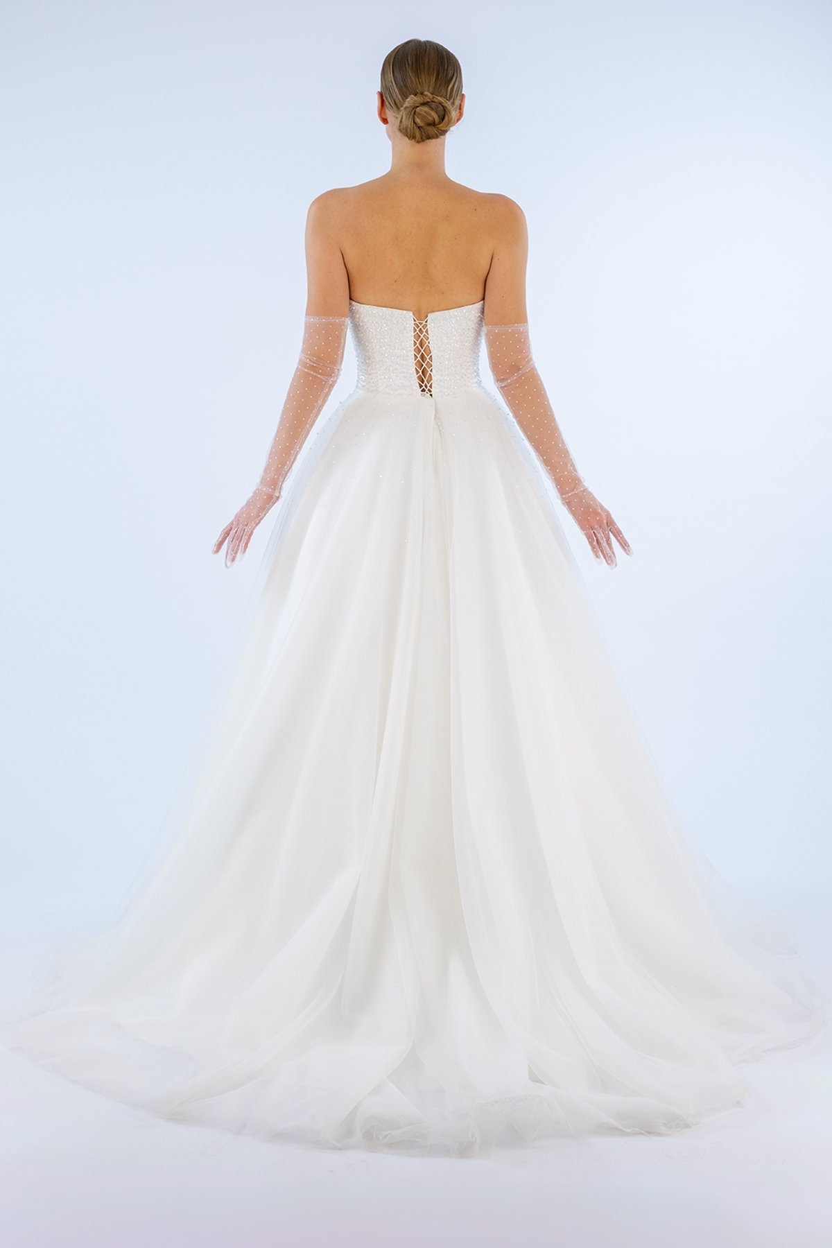 Boldly Elegant A Kesim Gelinlik