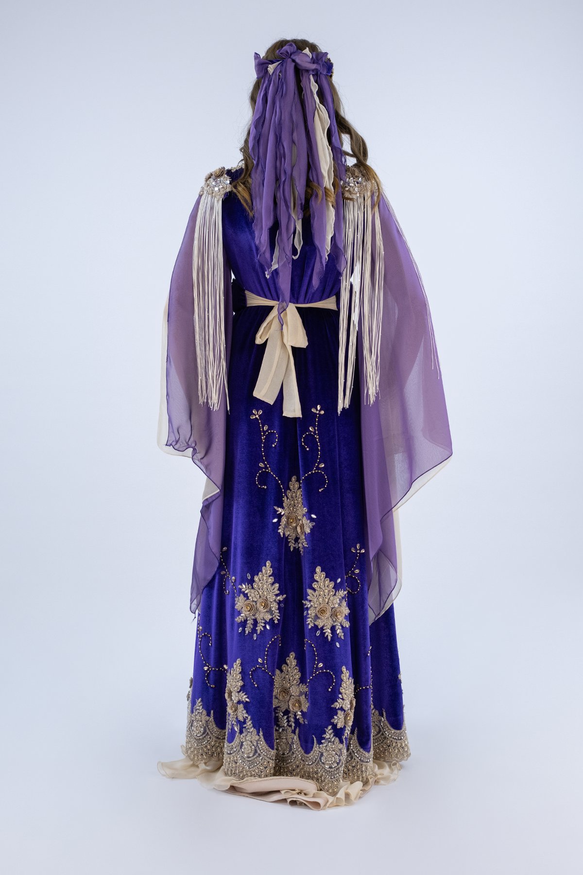 Astronomic Elegance Pelerin Bindallı